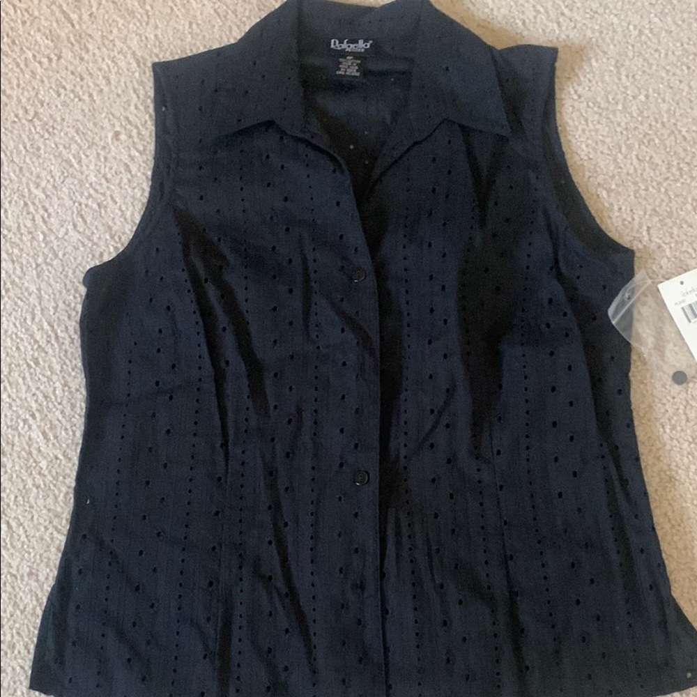 Black Sleeveless Top